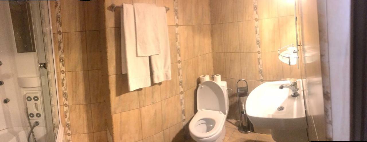 Hotel Bulevard Drobeta Turnu Severin Exteriör bild